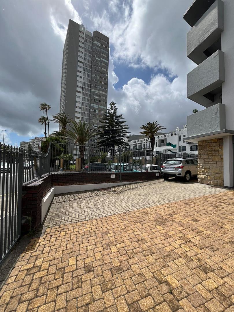 To Let 2 Bedroom Property for Rent in Sea Point Western Cape